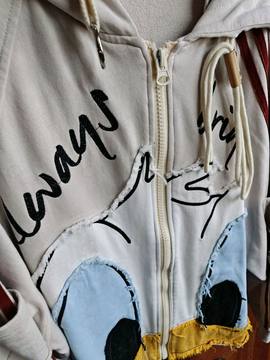 Damen Jacke Beige mit Donald Print – bis Gr. 48 – Damenmode Live Shopping