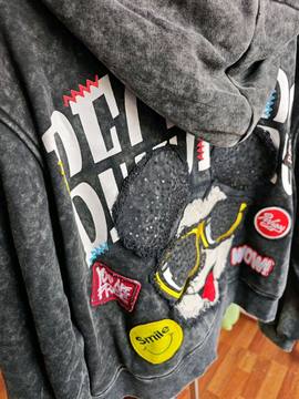 Damen Jacke Schwarz mit Mickey Print – bis Gr. 48 – Damenmode Live Shopping